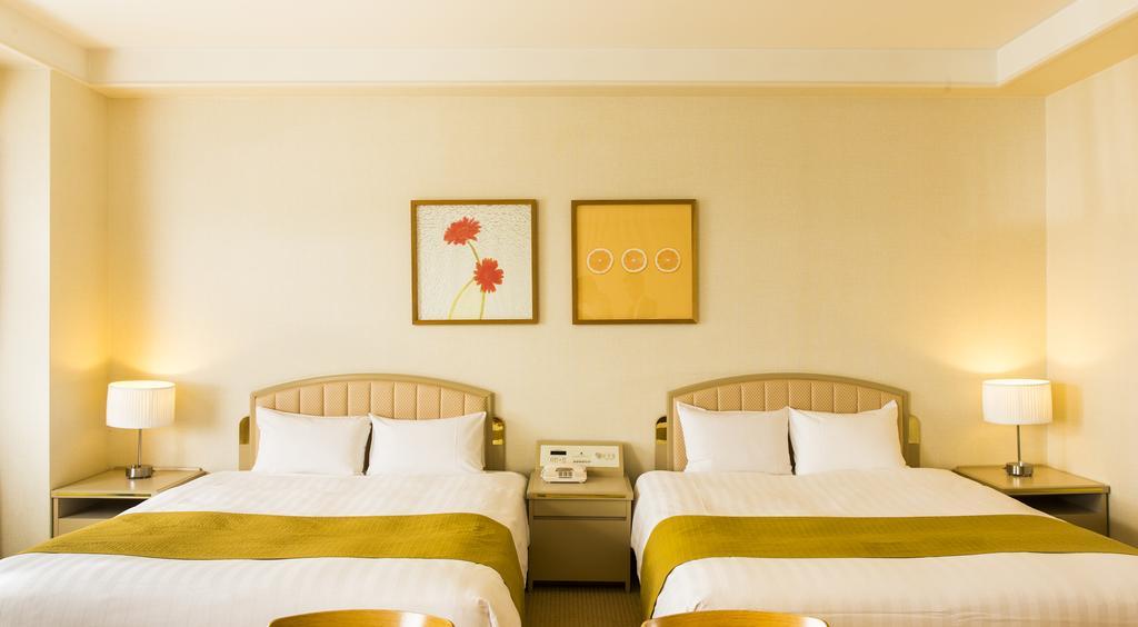 Hotel Hankyu Expo Park Osaka سويتا المظهر الخارجي الصورة
